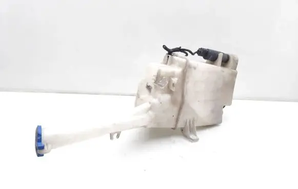 KIA Sorento Windshield washer fluid reservoir/tank 98610-2P600