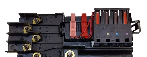 Mercedes-Benz ML W164 Fuse module 1645450201