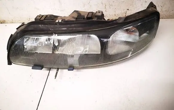 Volvo V70 Headlight/headlamp 89007897