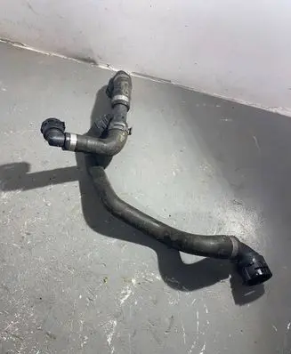 Mercedes-Benz E W213 Engine coolant pipe/hose A2535011184