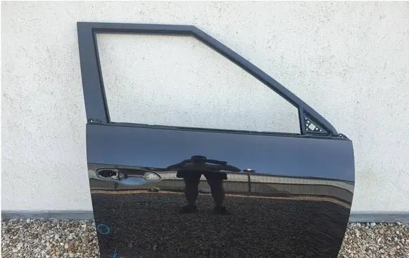 SsangYong Tivoli Front door 