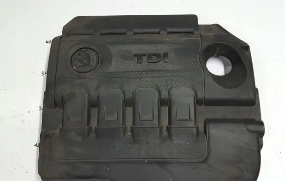 Skoda Octavia Mk3 (5E) Engine cover (trim)