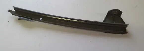 Toyota Avensis T270 Front door windshield rail 