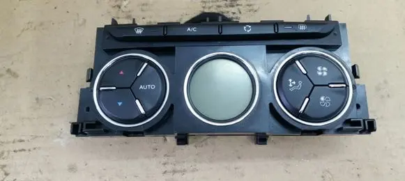 Citroen C3 Climate control unit 96753994XT