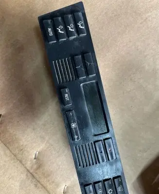 BMW 5 E39 Climate control unit 6904834 00777970 900251100000