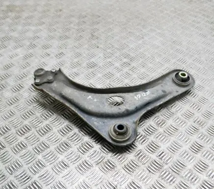 Peugeot 208 Front lower control arm/wishbone