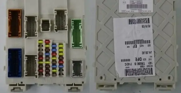 Ford Focus Fuse box set 3244742