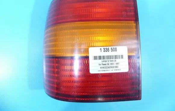 Volkswagen PASSAT B4 Rear/tail lights 3A9945111 IMPRK1336508
