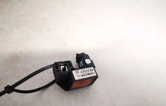 Renault Scenic II - Grand scenic II Airbag deployment crash/impact sensor 8200411025 601298200