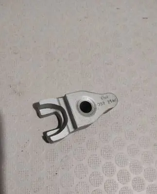 Audi A6 S6 C7 4G Fuel Injector clamp holder 059216K