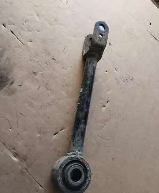 Infiniti G37 Rear upper control arm/wishbone