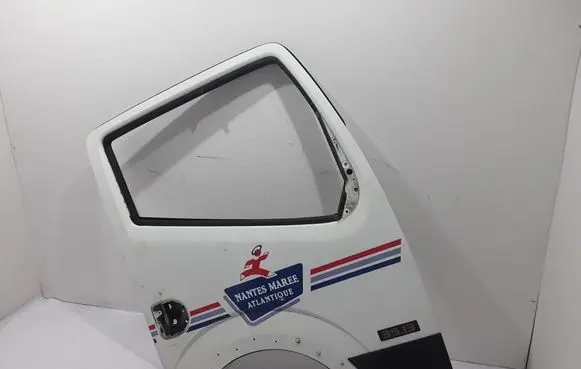 Door (2 Door Coupe)