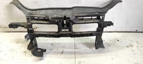 Volkswagen Jetta V Radiator support slam panel