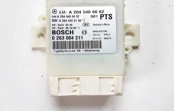 Mercedes-Benz C W204 Parking PDC control unit/module A2045406662
