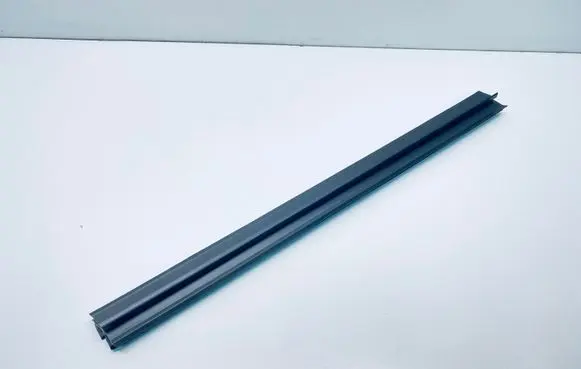 Suzuki SX4 S-Cross Rubber seal rear door 8388161M00