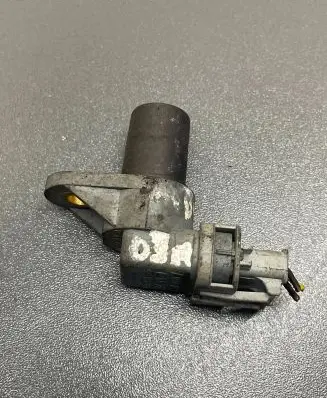 Mercedes-Benz E W211 Camshaft position sensor a0041536028 A004153 6028