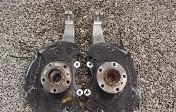BMW 7 F01 F02 F03 F04 Front wheel hub spindle knuckle