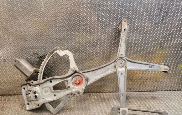 Mercedes-Benz E W210 Front door electric window regulator 0130821708