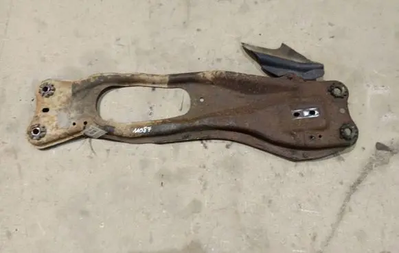 Mazda 323 Front subframe 