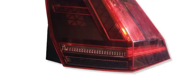 Volkswagen Tiguan Rear/tail lights 5NA945208B 2SD01252102
