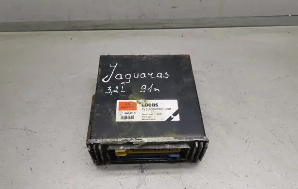 Jaguar XJ X40 Engine control unit/module DBC10772