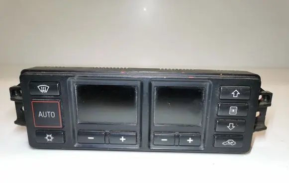 Audi A4 S4 B5 8D Climate control unit 8L0820043B 5HB00760800