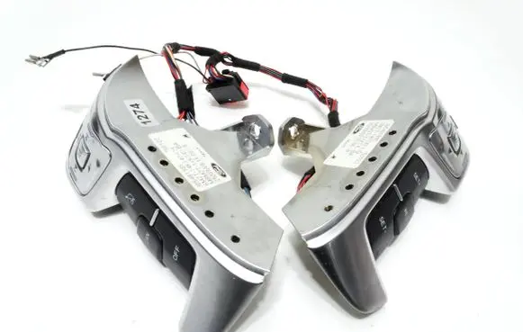 Ford Mondeo MK IV Steering wheel buttons/switches 6M2T14K147DG 6M2T14K147CH