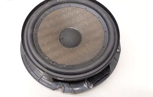 Volkswagen Scirocco Front door speaker