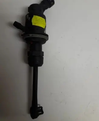Renault Megane II Clutch master cylinder 8200151785