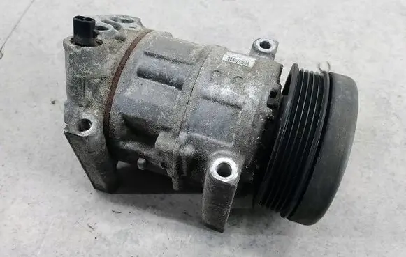 Fiat Grande Punto Air conditioning (A/C) compressor (pump) 