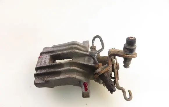 Volkswagen Golf Plus Rear brake caliper