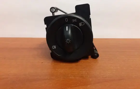 Mercedes-Benz Sprinter W906 Light switch A9065450104 9809