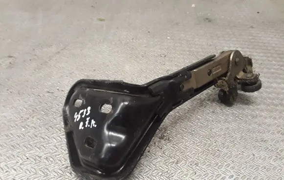 Mercedes-Benz Vito Viano W638 Sliding door lower roller guide/hinge A6387601047