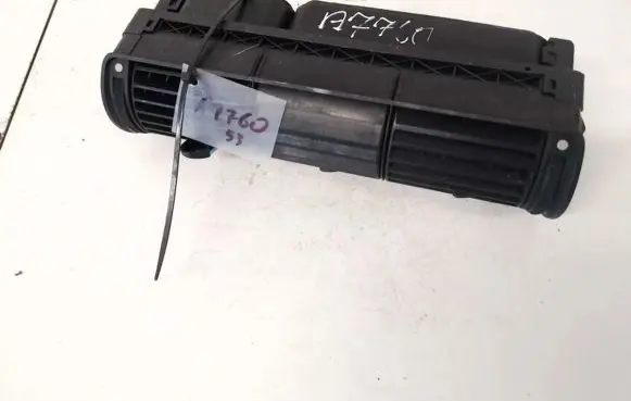 Audi A4 S4 B5 8D Dash center air vent grill 8d0820951