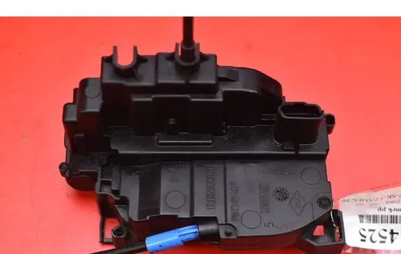 Renault Laguna III Front door lock 805000004R-B