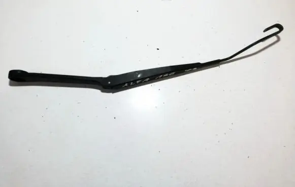 Alfa Romeo 156 Front wiper blade arm
