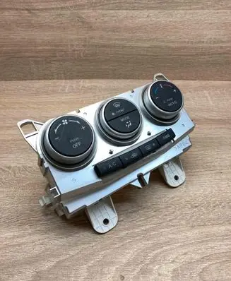 Mazda 5 Climate control unit K1900CC30A04 6A20
