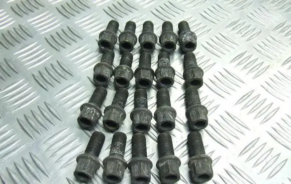 Nuts/bolts