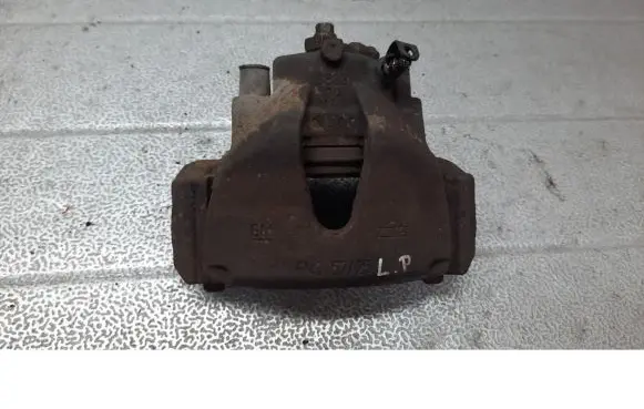 Opel Zafira A Front brake caliper