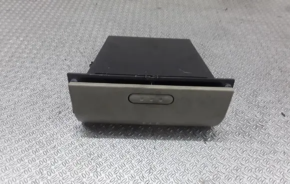 Nissan Micra Glove box