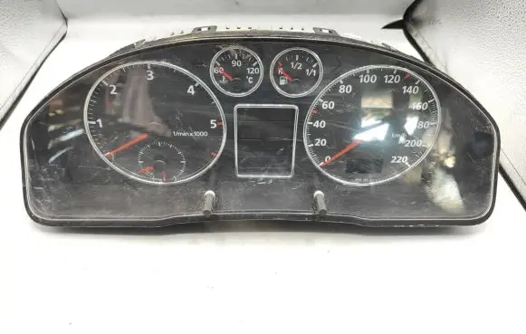 Audi A4 S4 B7 8E 8H Speedometer (instrument cluster) 8L01