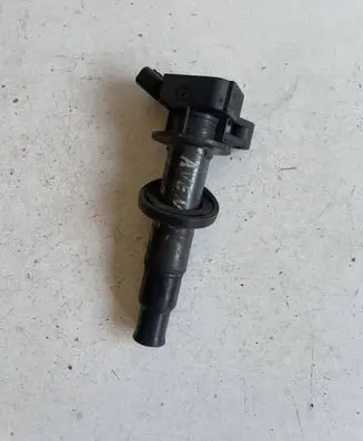 Toyota Corolla E120 E130 High voltage ignition coil 9008019019