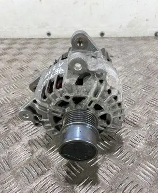 Skoda Yeti (5L) Generator/alternator 04C903023K