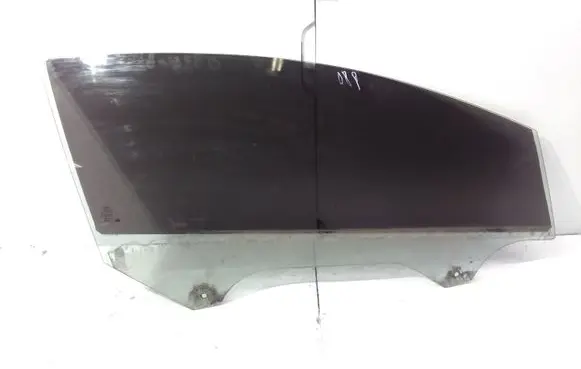 Ford Fiesta Front door window/glass (coupe) C1BBB21410AA