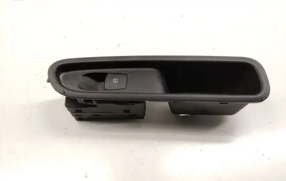 Mercedes-Benz X-class W470 Electric window control switch 254215XA0A
