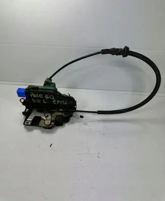 Volkswagen Polo Loading door lock 