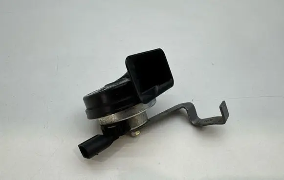 BMW 2 F45 Horn signal 7332594