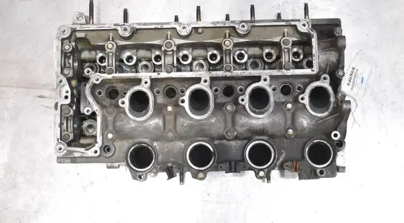 Ford Focus C-MAX Engine head 9641752610
