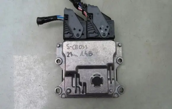 Suzuki SX4 S-Cross Engine control unit/module ECU 3391076S00