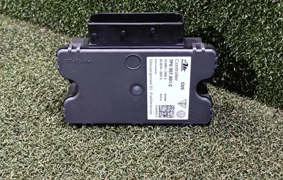 Porsche Cayenne (92A) Hand brake control module 7P0907801C 7P0907801